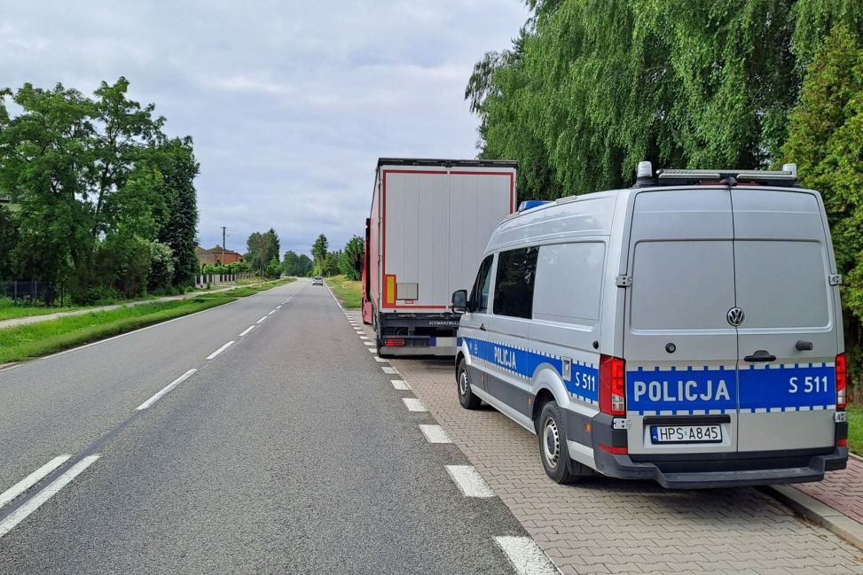 Akcja „Trzeźwy poranek” w powiecie sandomierskim. Jeden nietrzeźwy kierowca na blisko 500 kontroli