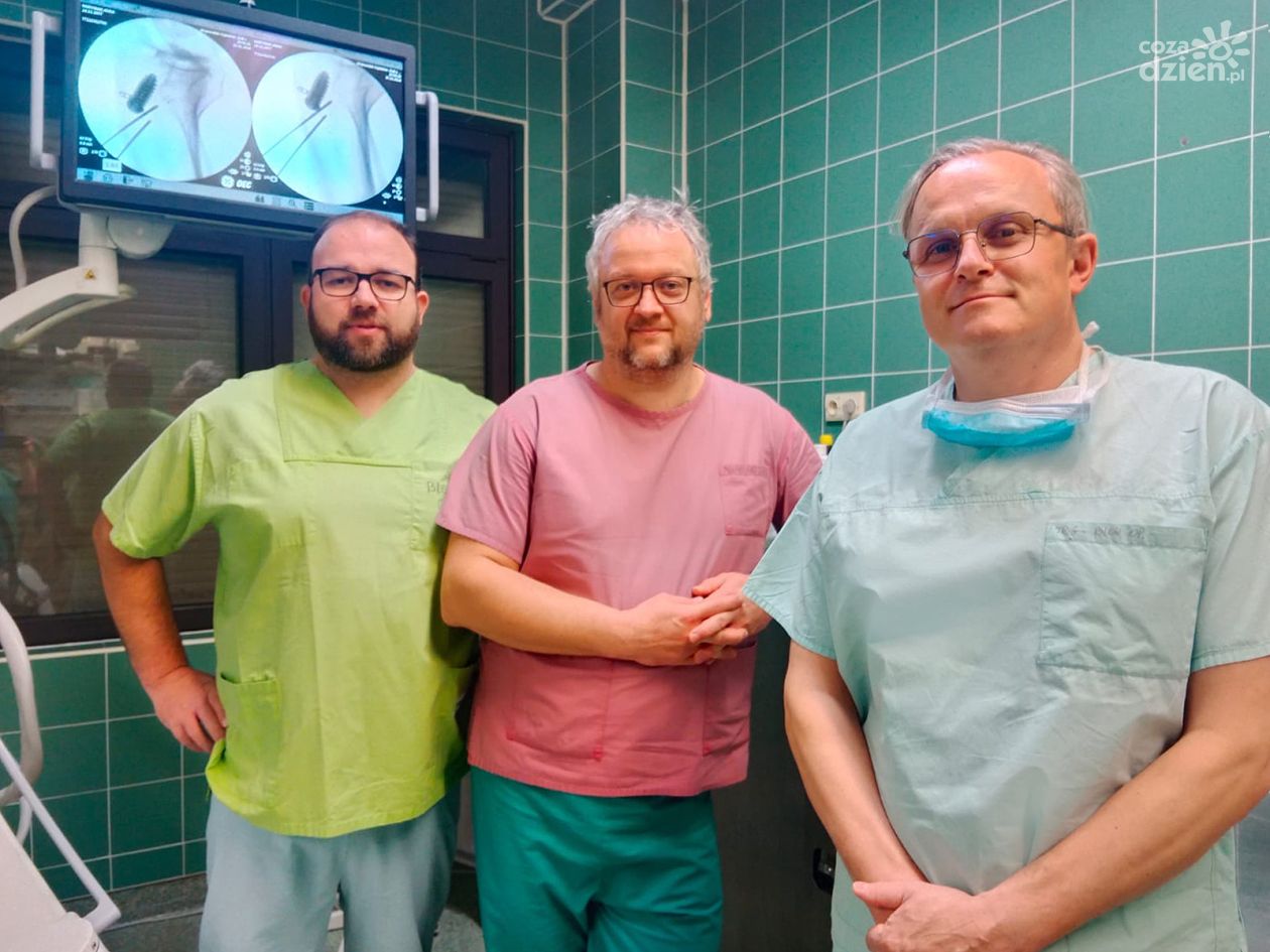 Pierwsze robotyczne operacje kolana w Tarnobrzegu. Szpital wprowadza nową erę ortopedii