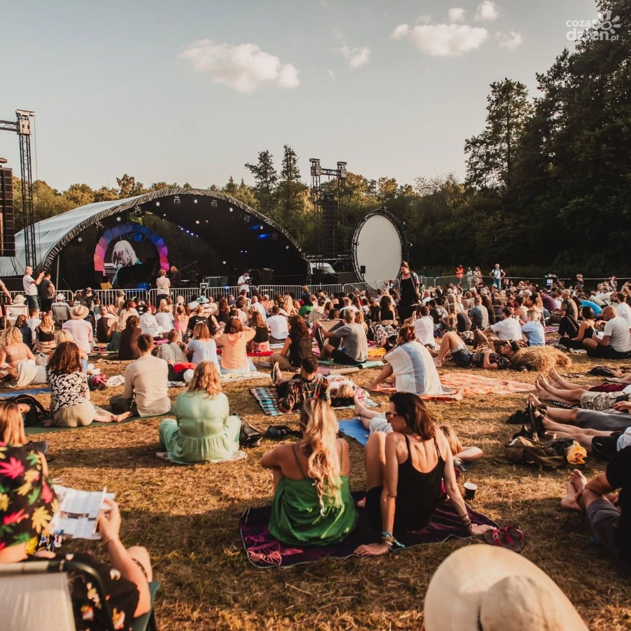 Jubileuszowa odsłona Festiwalu Wibracje. Pięć dni spotkań, warsztatów i koncertów w Osadzie Młynarza