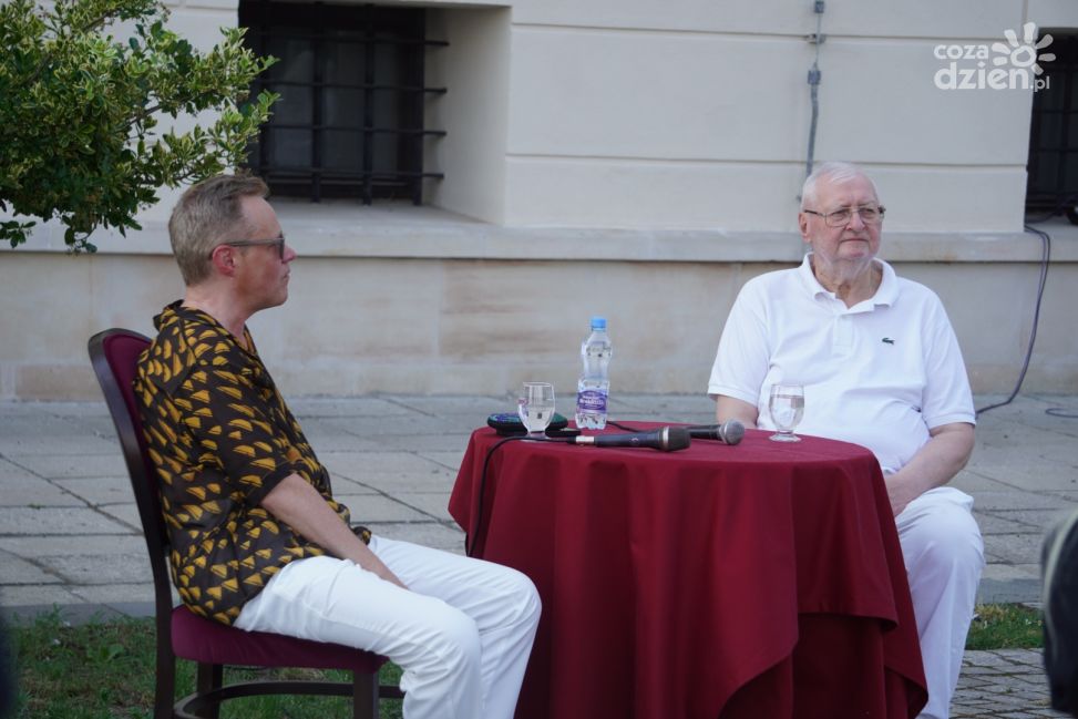 Festiwal filmowy w Sandomierzu. Spotkanie z Januszem Zaorskim przyciągnęło publiczność