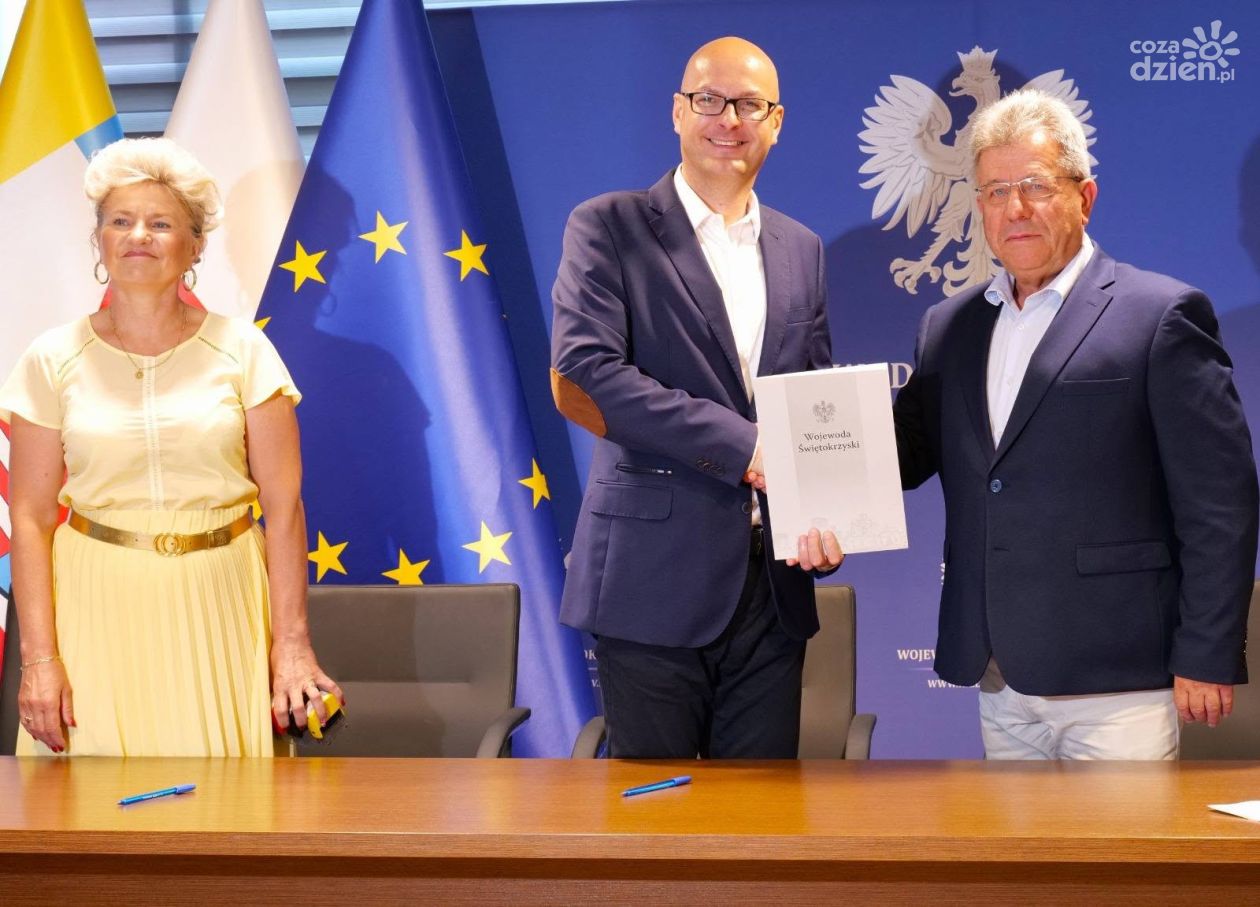 Ponad 16 mln zł na drogi w Świętokrzyskiem. Sandomierz i Samborzec wśród beneficjentów