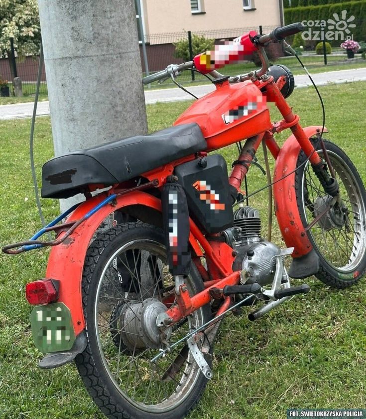 Jechał motorowerem bez kasku i ubezpieczenia. 37-latek ukarany przez policję