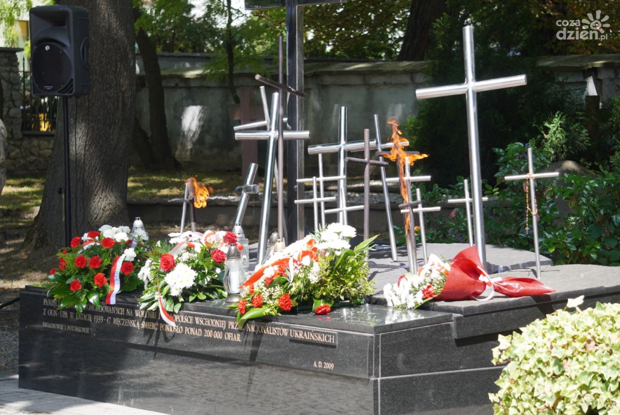 Sandomierz uczcił pamięć ofiar ludobójstwa (ZDJĘCIA)