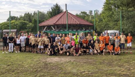 Piłkarski turniej strażaków w gminie Połaniec. Puchar pojechał do Turska Małego