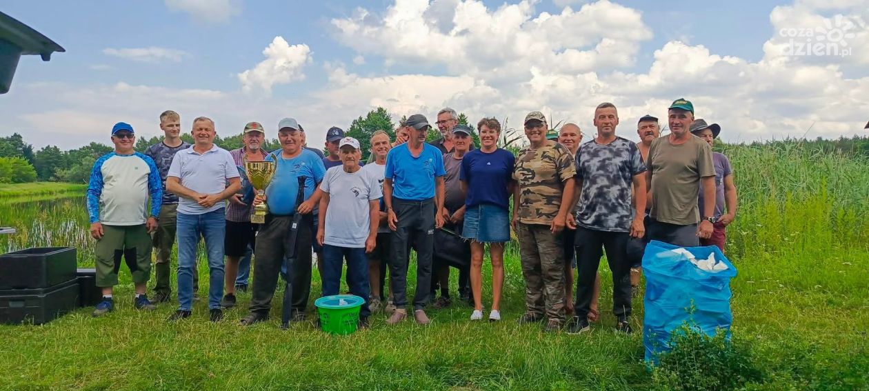 Miłośnicy wędkarstwa spotkali się nad Zalewem Zrębin