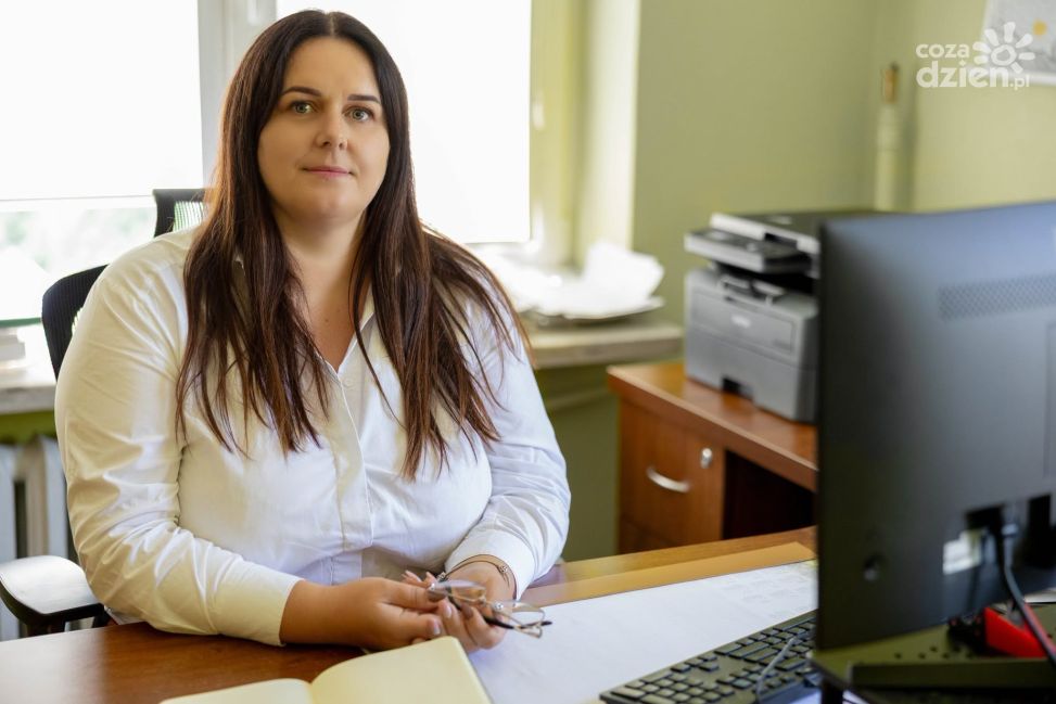 Ewa Sieradzka nowym zastępcą wójta gminy Obrazów. Zastąpiła Grzegorza Połcia