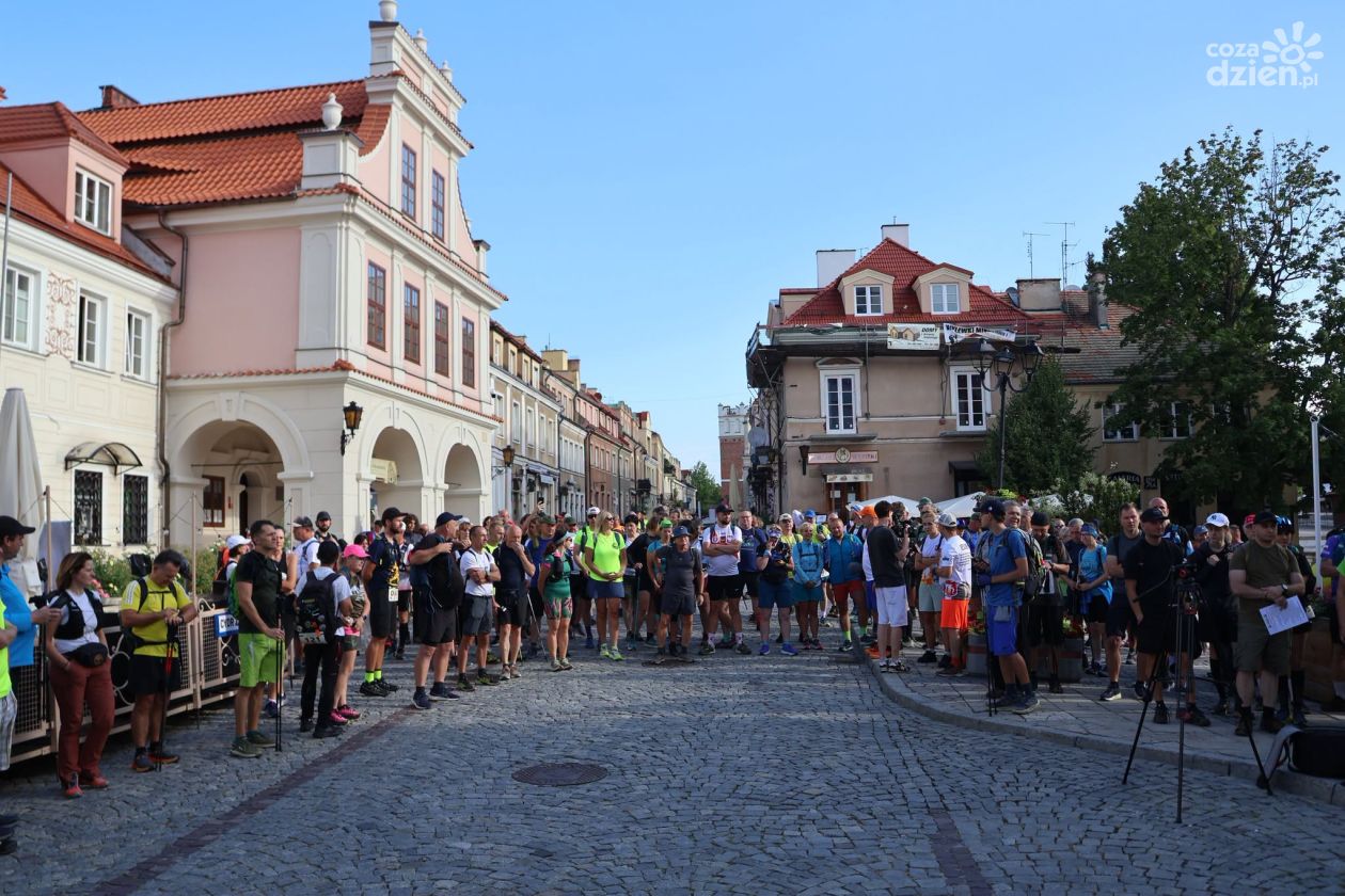 Prawie 160 osób na starcie. Sandomierz dołączył do Superpiechura Świętokrzyskiego