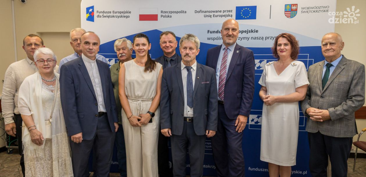 Prawie 16 milionów złotych dla Klimontowa, Ożarowa i Gór Wysokich. Będą inwestycje w wodociągi i zabytkowy kościół