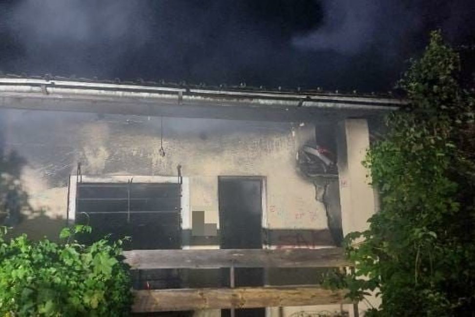 Pożar pustostanu w Sandomierzu. Nocna akcja strażaków