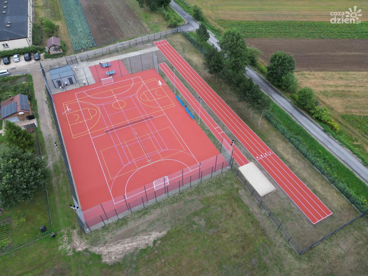 Nowoczesny kompleks sportowy powstał przy SOSW w Grębowie