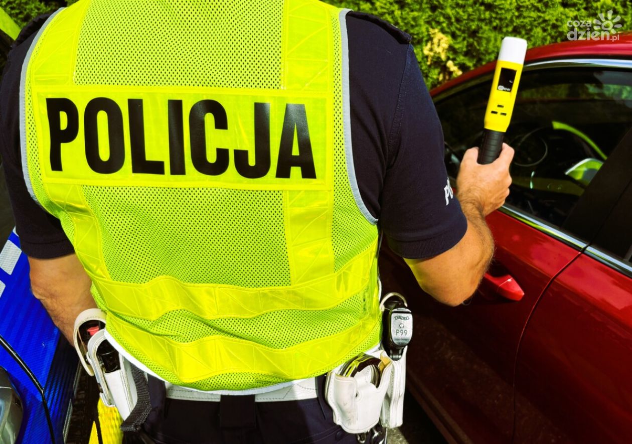 Ponad promil alkoholu miał kierowca ciężarówki. Wjechał na teren zakładu w Gorzycach