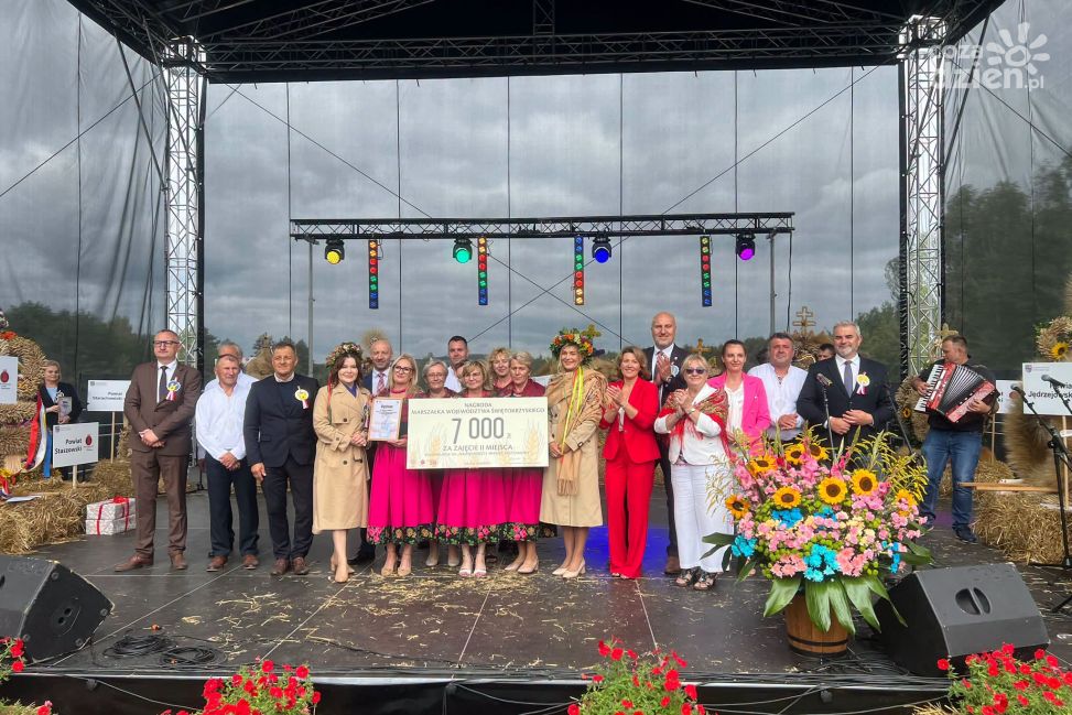 Wieniec z Krzcina z drugim miejscem na XXVI Świętokrzyskich Dożynkach Wojewódzkich