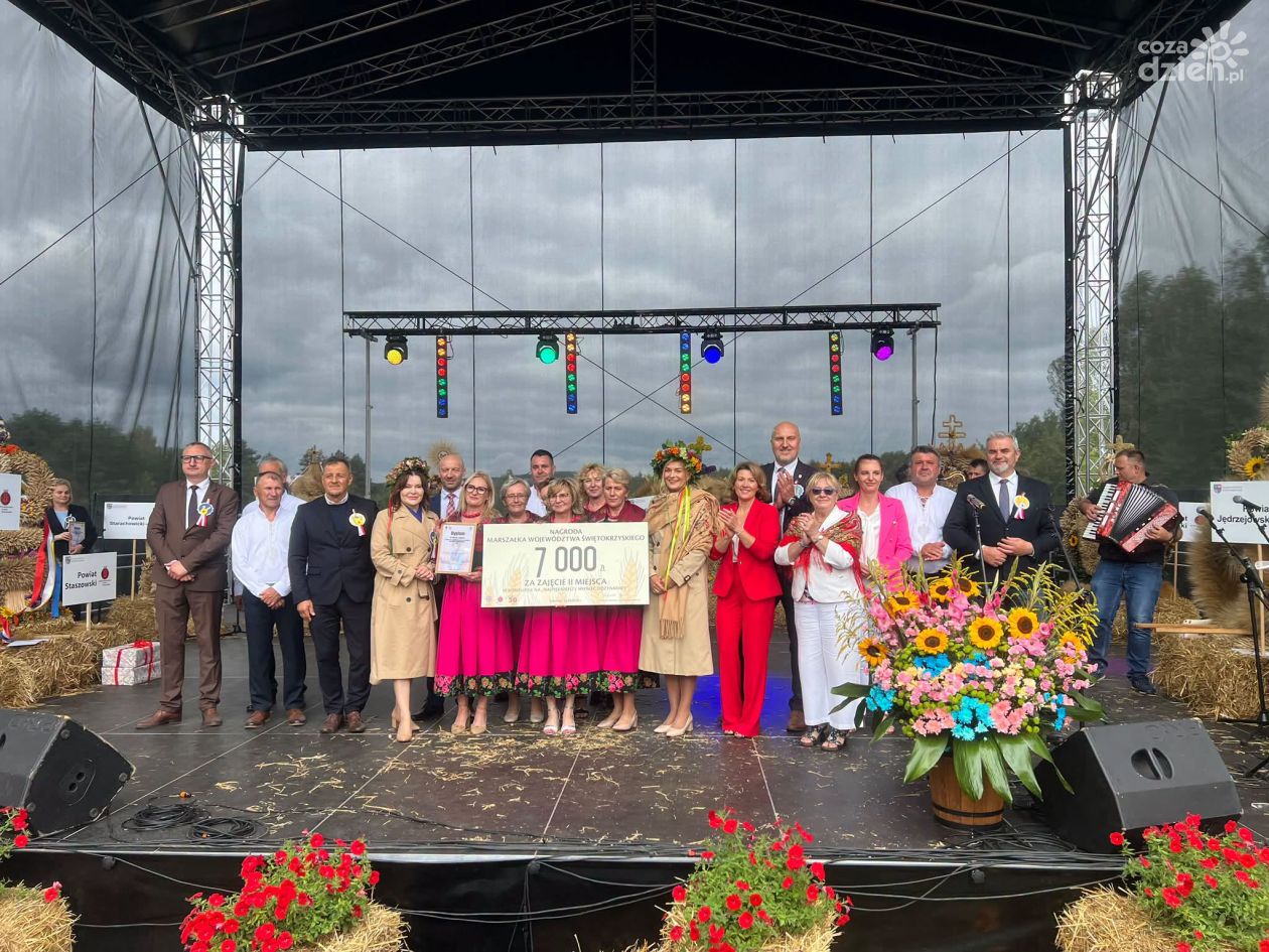 Wieniec z Krzcina z drugim miejscem na XXVI Świętokrzyskich Dożynkach Wojewódzkich