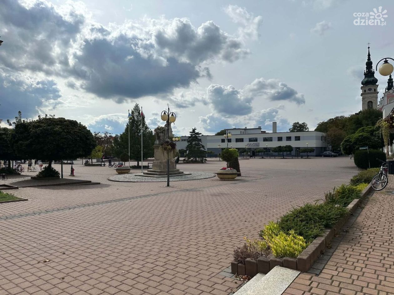 „Plac Czerwony” w Tarnobrzegu przejdzie metamorfozę. Modernizacja ma ruszyć w październiku