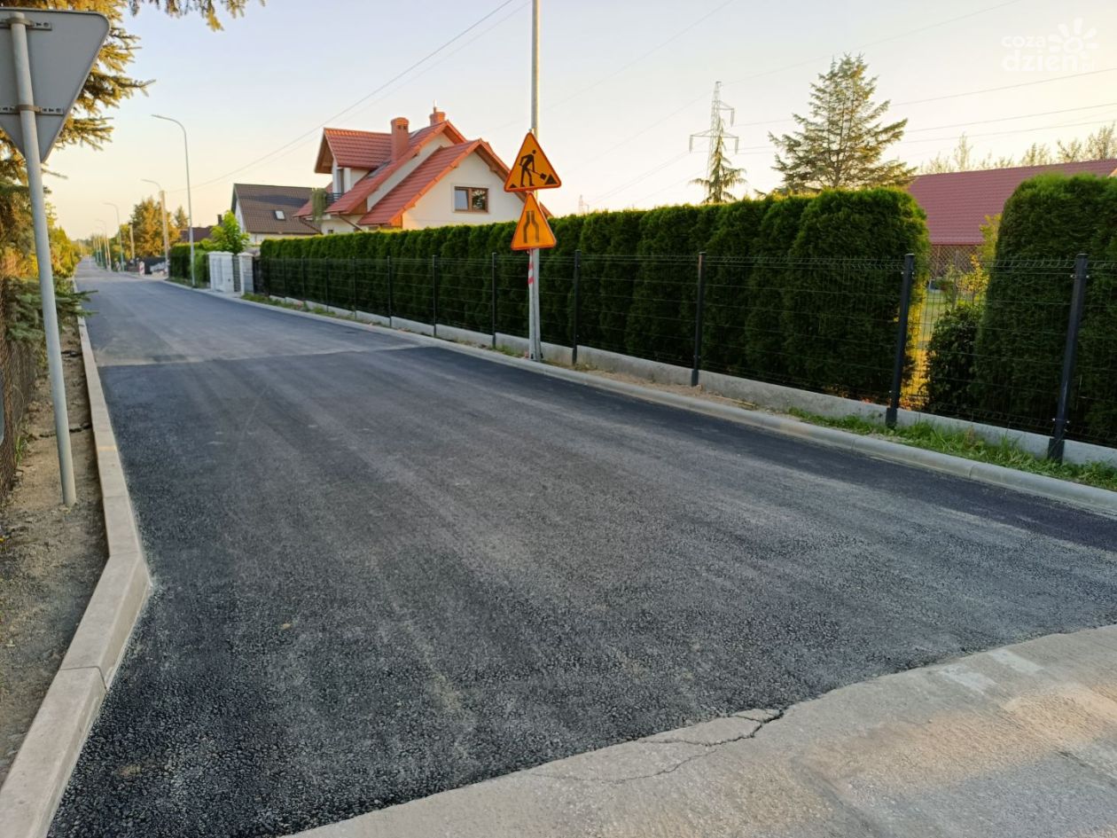 Jaśminowa z nową nawierzchnią. Zakończyła się przebudowa ulicy w Sandomierzu
