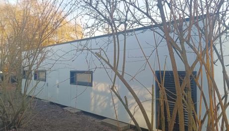 Sandomierz chce pozyskać drugi kontener dla przytuliska. Obiekt jest obecnie w szpitalu