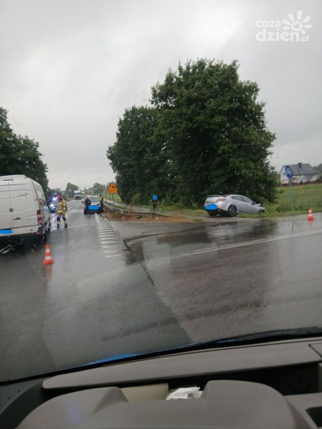 Wypadek na DK9. Droga w kierunku Nowej Dęby całkowicie zablokowana