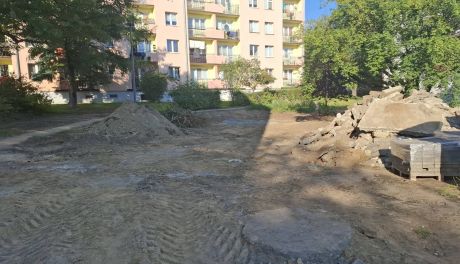 Około 30 nowych miejsc parkingowych powstanie przy ulicy Słowackiego w Sandomierzu