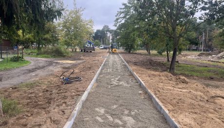 IV etap „Technicznego Ogrodu” w Gorzycach nabiera tempa. Powstają nowe ciągi komunikacyjne i tereny zielone