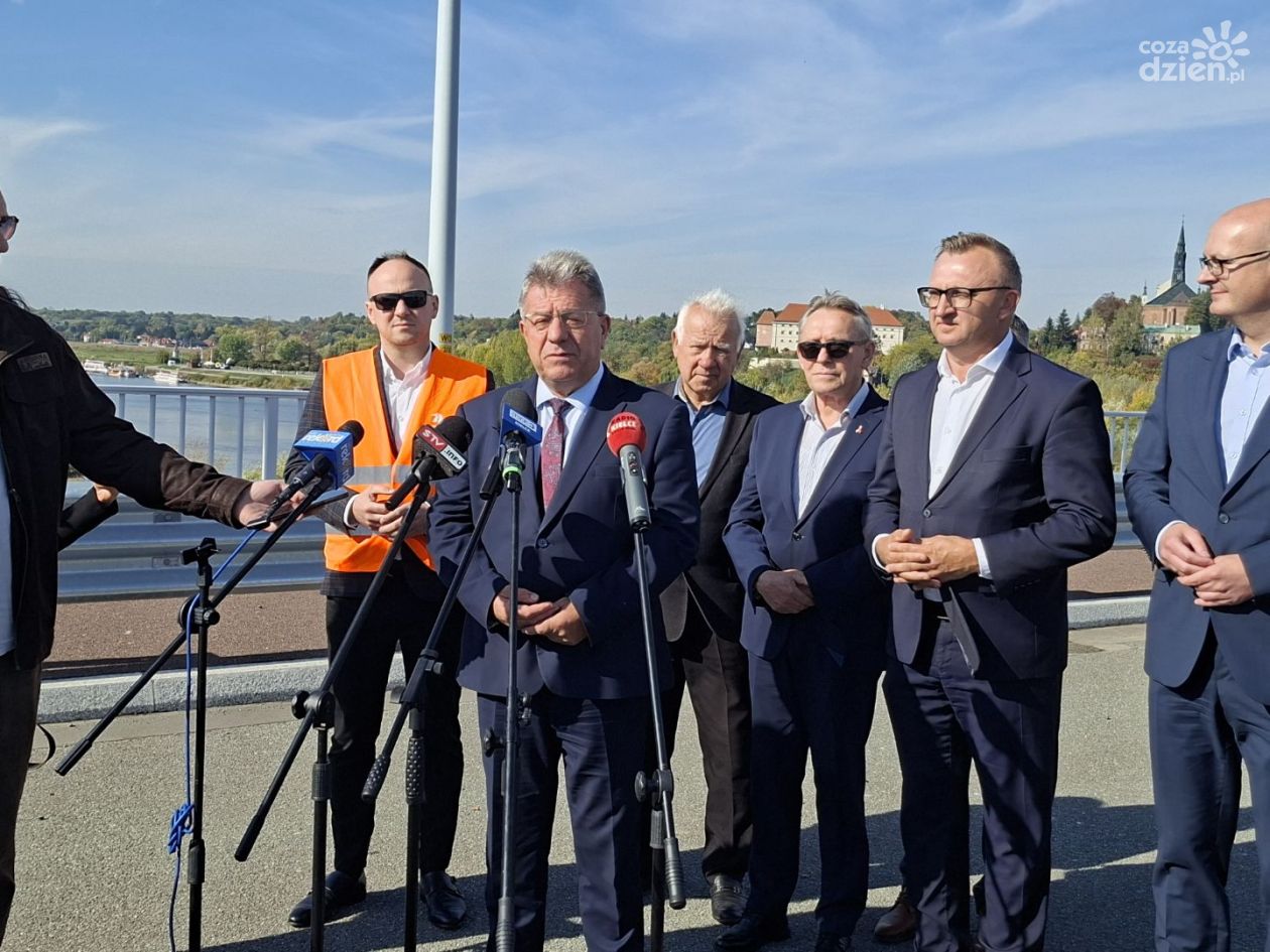 Lwowska BIS w Sandomierzu coraz bliżej końca. Jeszcze w tym roku ruch ma zostać przełożony na nowy most